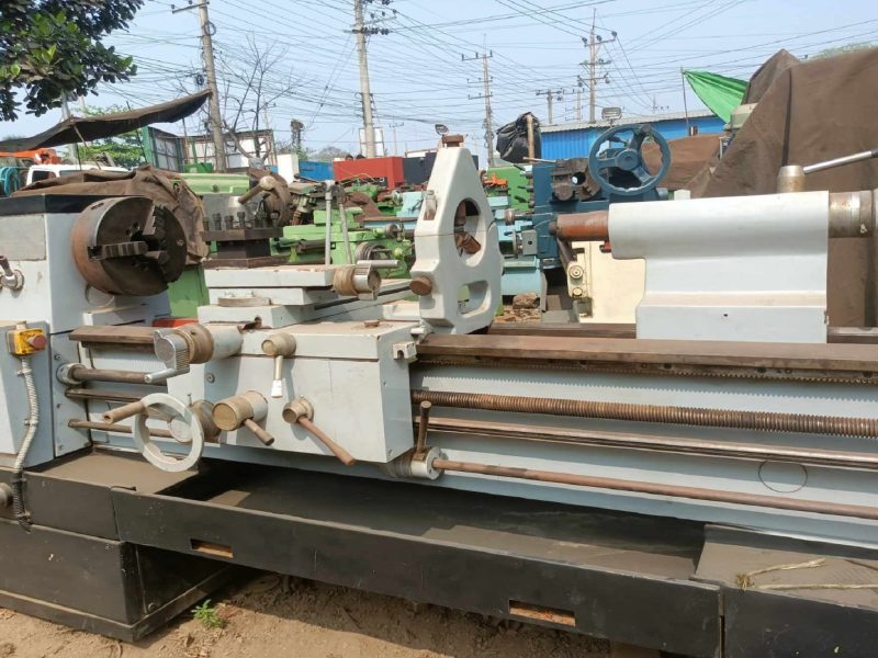 lathe machine